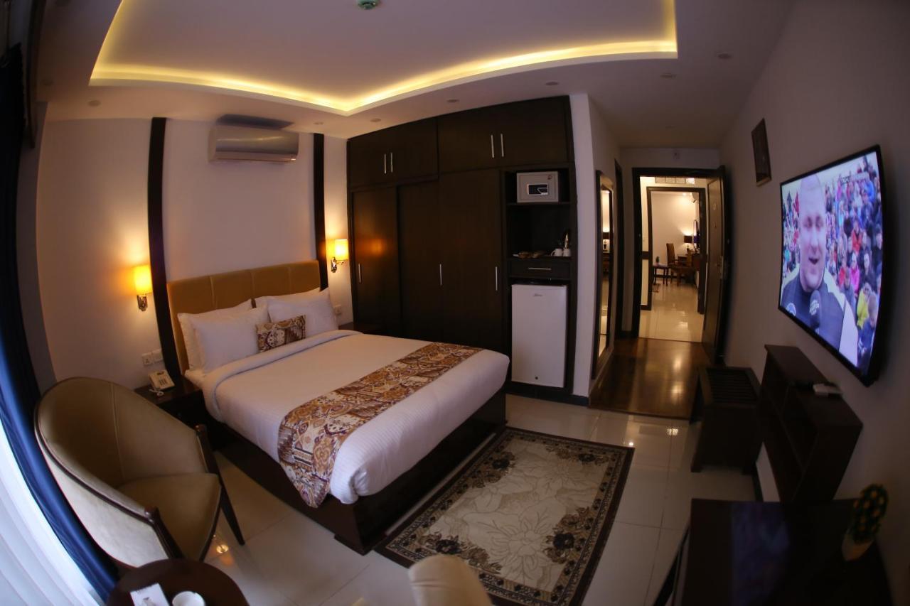 Grand Mongolia Hotel 拉瓦尔品第 外观 照片