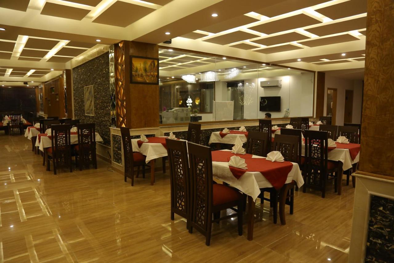 Grand Mongolia Hotel 拉瓦尔品第 外观 照片