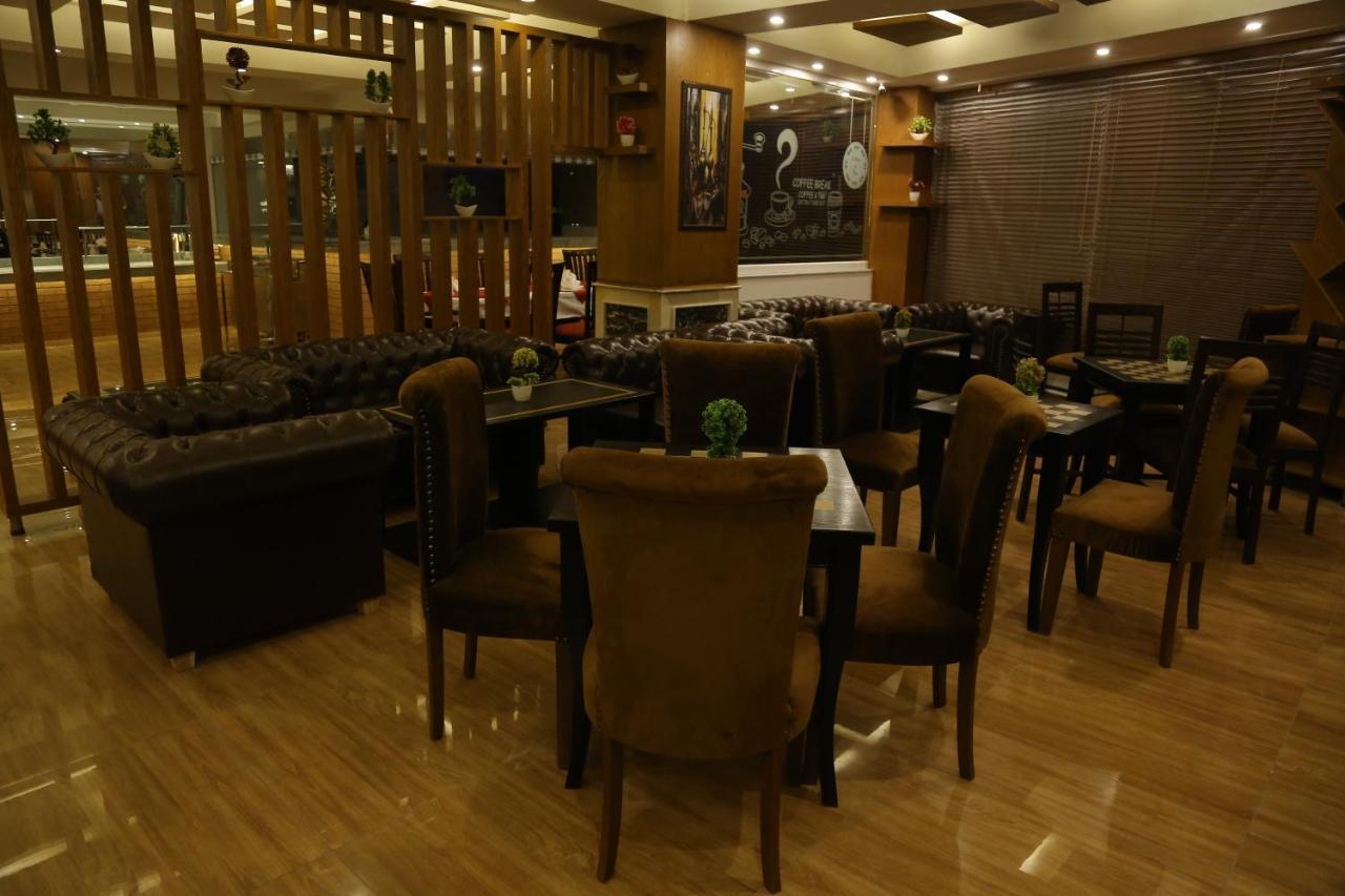 Grand Mongolia Hotel 拉瓦尔品第 外观 照片