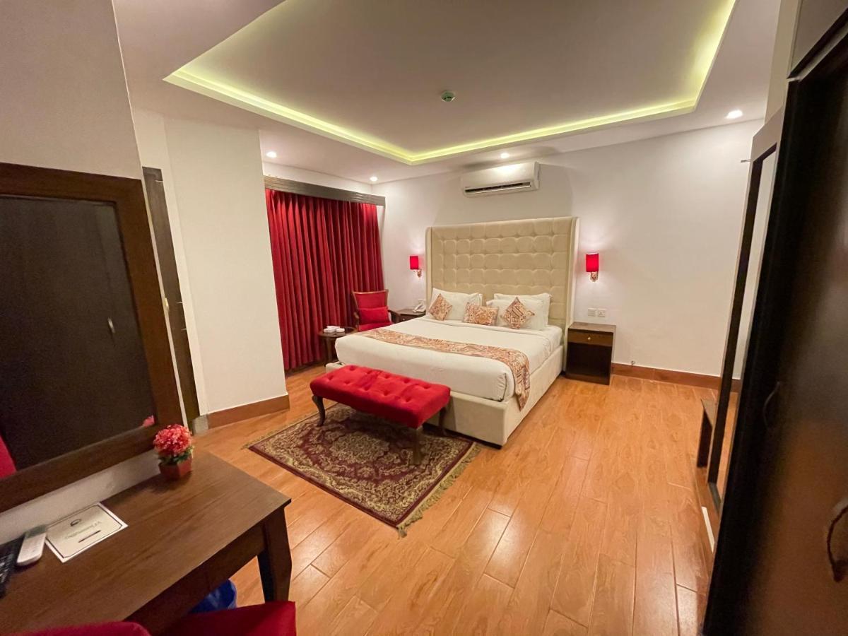 Grand Mongolia Hotel 拉瓦尔品第 外观 照片