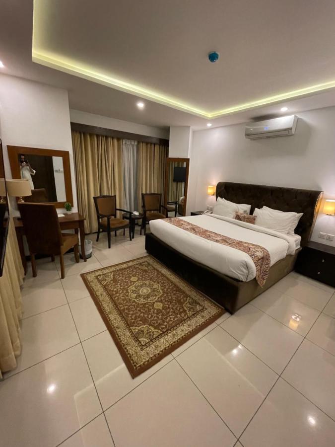 Grand Mongolia Hotel 拉瓦尔品第 外观 照片