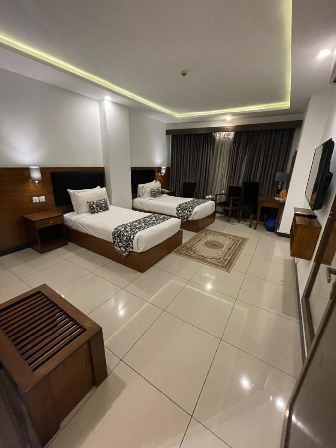 Grand Mongolia Hotel 拉瓦尔品第 外观 照片